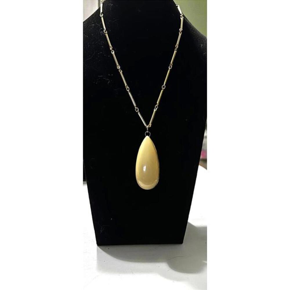 Vintage Sarah Coventry Reversible Teardrop Necklace Cream Red 60s Mod Jewelry